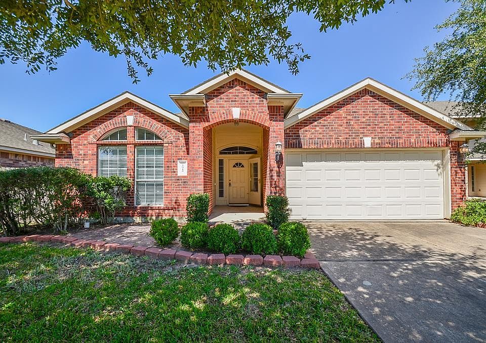 1st image of 5915 Llano Creek Dr
