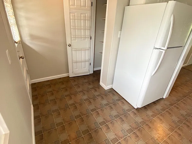 1833 Gascony Parc Dr #1833 — Photo 4