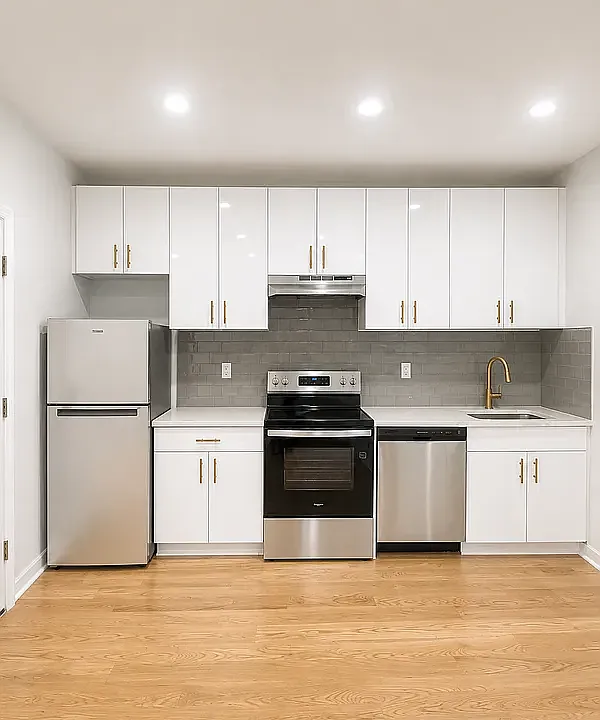 41-15 31st Ave #2A