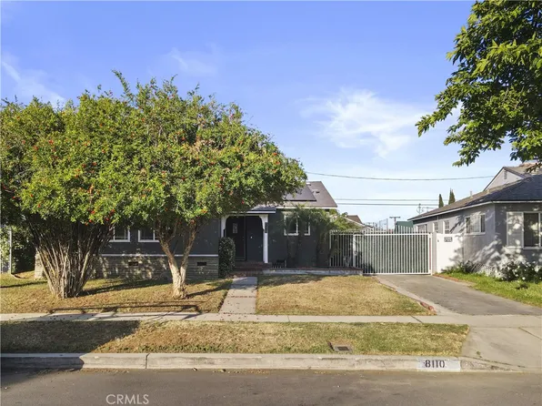 8110 Lesner Ave, Lake Balboa, CA 91406