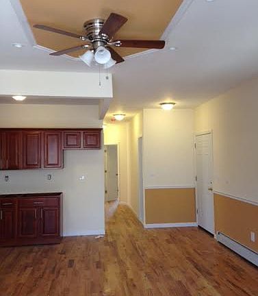 3rd image of 710 E 219th St