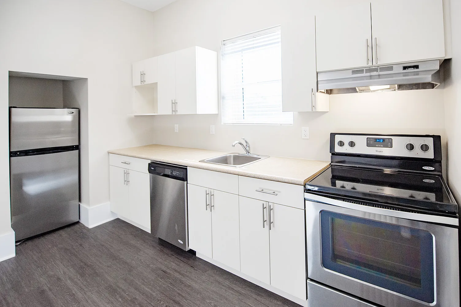 626 Jessie Avenue — Photo 3