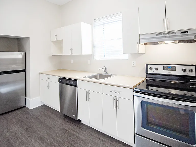 626 Jessie Ave #8 — Photo 3
