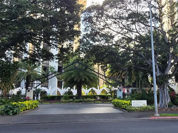 300 Wai Nani Way #Ii1213, Honolulu, HI 96815
