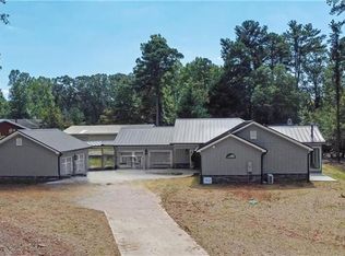 6635 Lawson Cir, Gainesville, GA 30506