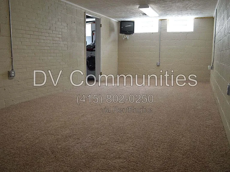 23805 E Groveland Rd — Photo 22