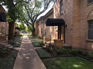 5817 Sandhurst Ln, Dallas, TX 75206