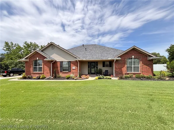 2420 Keystone Cir, Mulberry, AR 72947