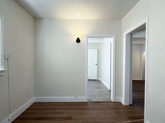 4th image of 1209 Olive Ave #1213A