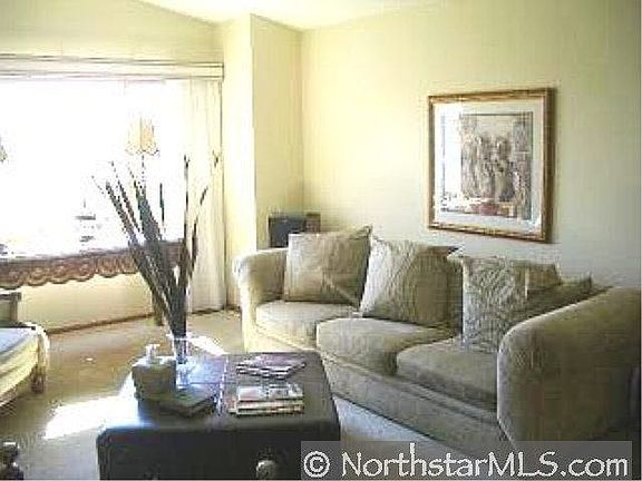 4th image of 9344 Loch Lomond Lane