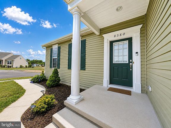 5th image of 8380 Chestnut Ct