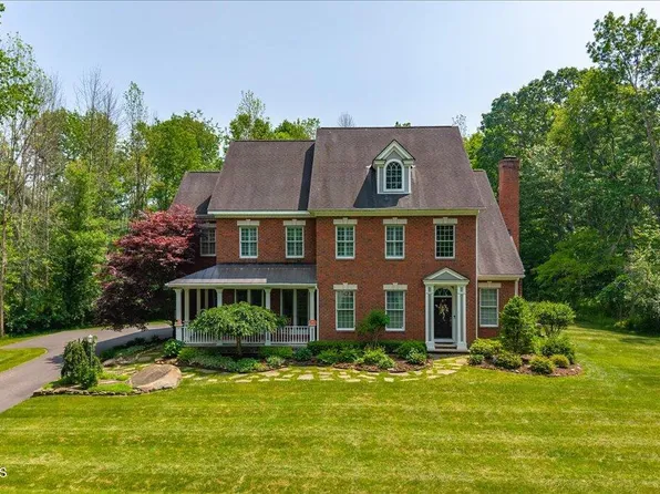 10 Stable Lane, Saratoga Springs, NY 12866