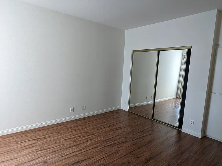 19350 Sherman Way — Photo 3