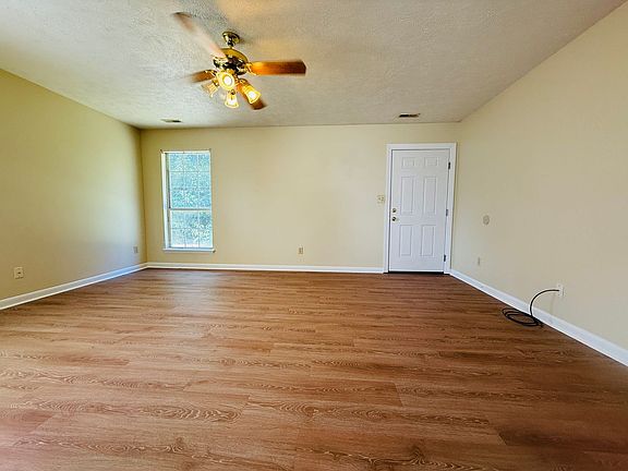 4th image of 2004-2057 Glenwick Dr #2040