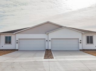 2737 13th St NE, Bondurant, IA 50035