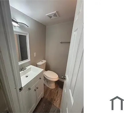 418 N Loudon Ave — Photo 6