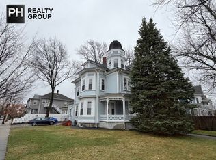 786 Moody St, Waltham, MA 02453