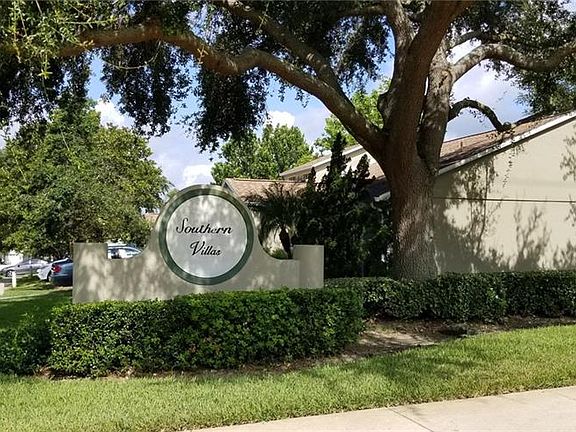 2nd image of 667 Villa Ct