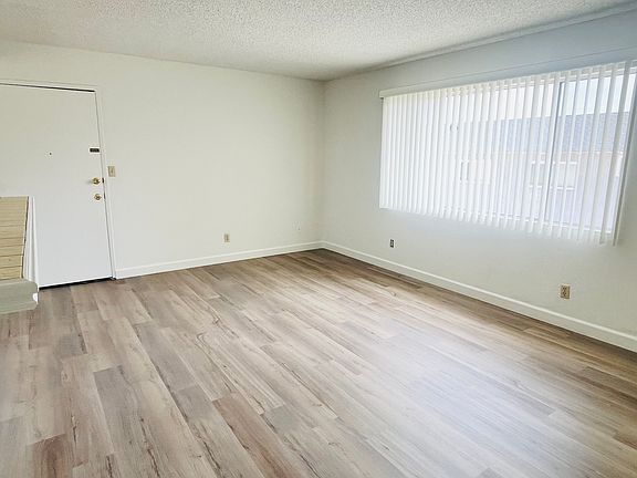4th image of 17317 Dalton Ave #C