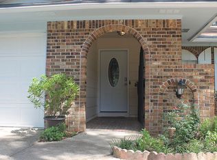 5914 Sarah Dr, Pensacola, FL 32503