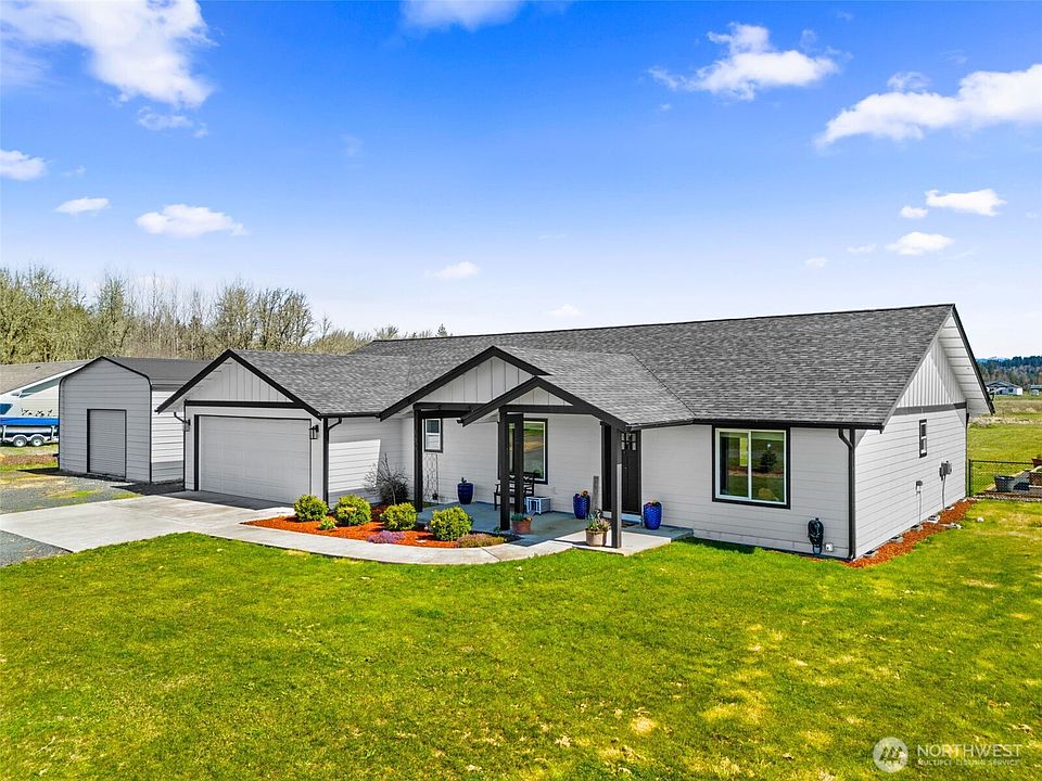 1st image of 136 Faun Rae Lane