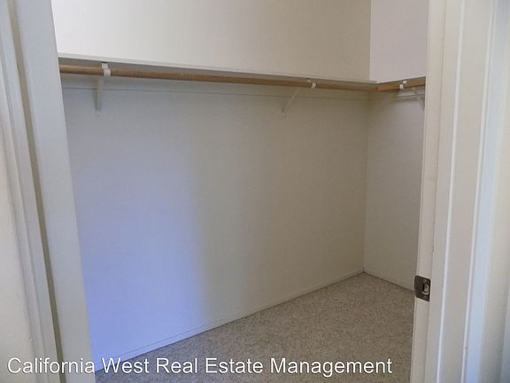 2nd image of 1343 Vista Del Lago