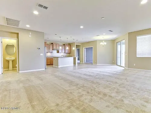 1472 E Flamingo Way Photo 1