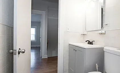 2049 W 106th St #3 — Photo 7