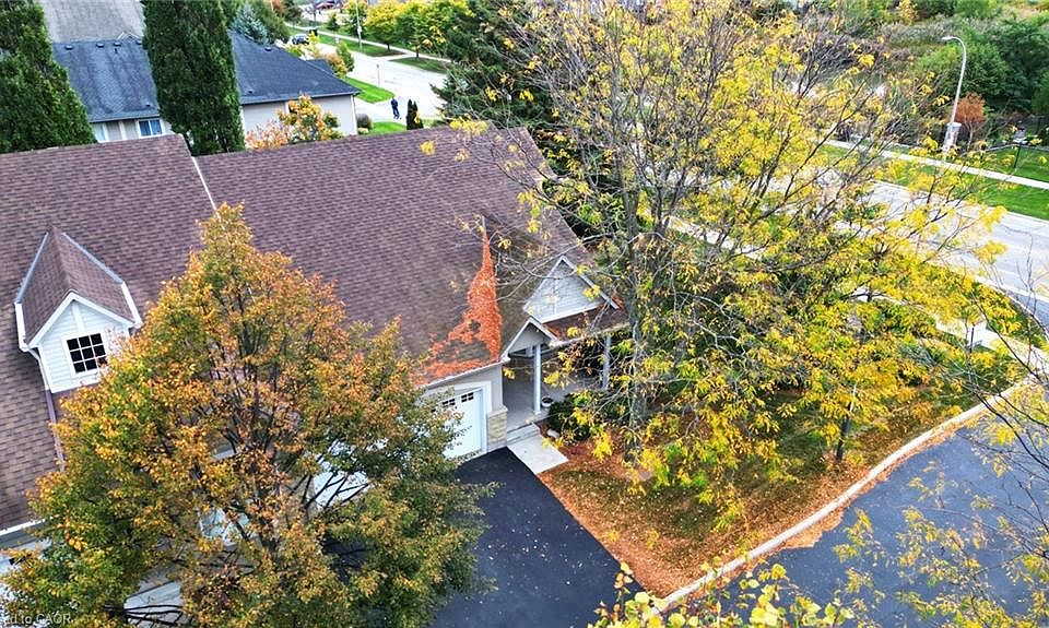 1st image of 212 Stonehenge Dr #1