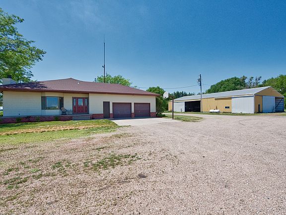 2nd image of 1580 County Road 11