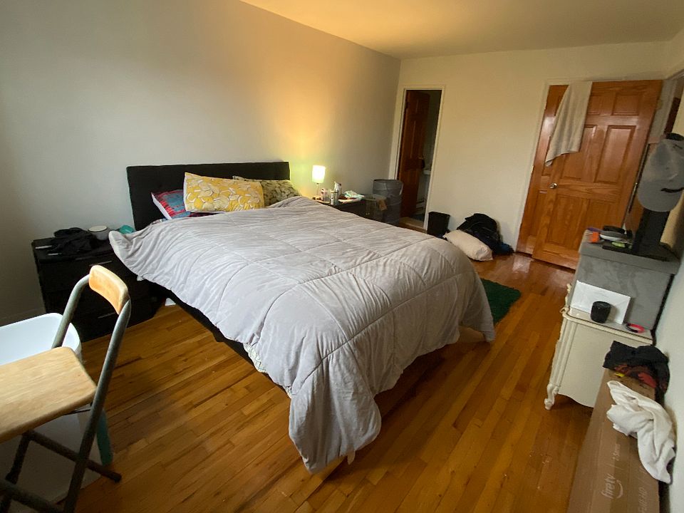 1st image of 41-09 31st Ave #3