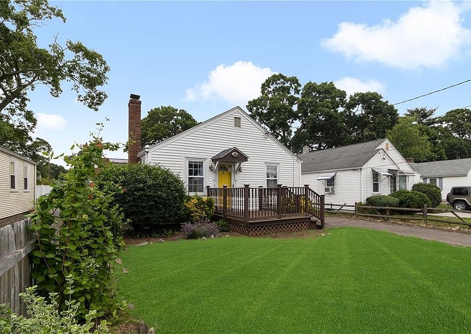 39 Community Rd, Warwick, RI 02889 Zillow