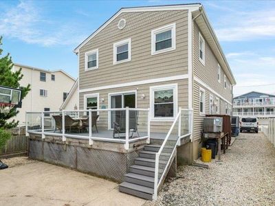3614 Central Ave W, Sea Isle City, NJ, 08243