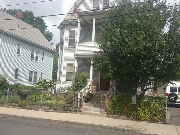 2nd image of 19 Harwood St