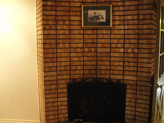 5th image of 625 Sunnymeadow Dr