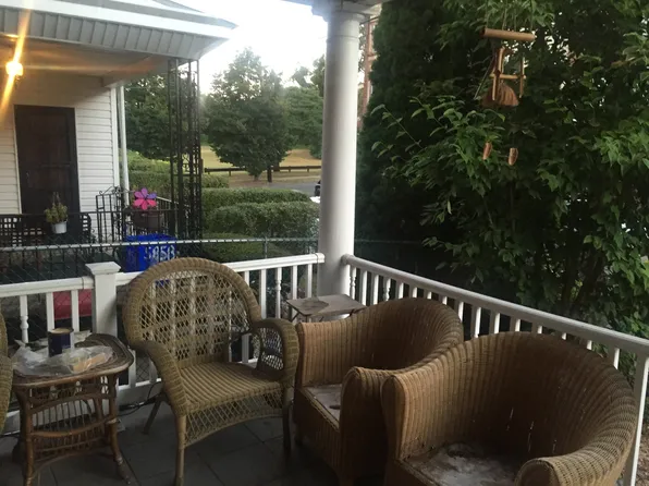 5856 Crittenden St, Philadelphia, PA 19138