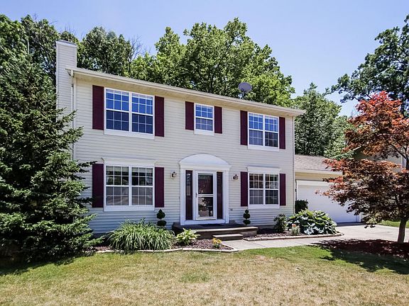 2nd image of 2384 Gatetree Ln SE