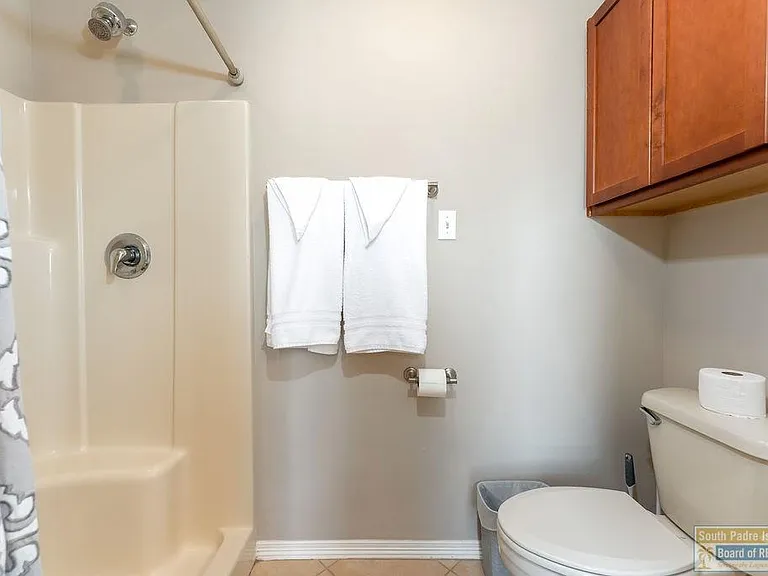 7 N Bay Hill Dr — Photo 36