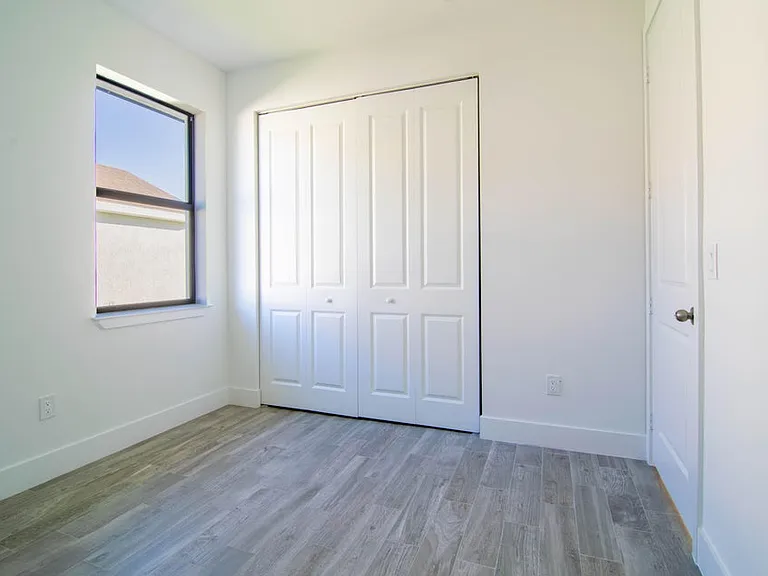 8126 Thruso Rd — Photo 24