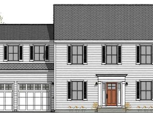 37 Bowmore Ln, Yarmouth, ME 04096