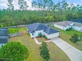 86706 Cartesian Pointe Dr, Yulee, FL 32097