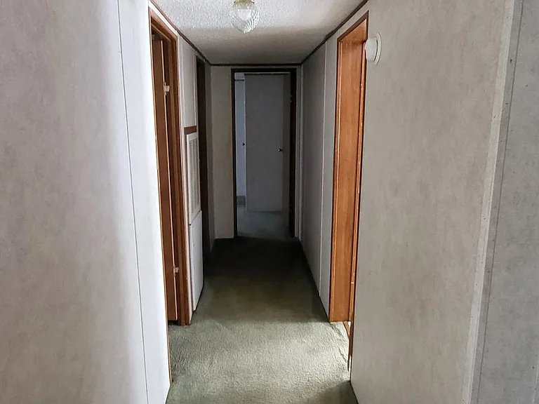 710 Blue Bird Dr — Photo 10