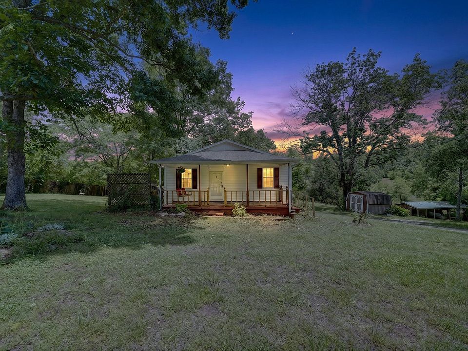 1st image of 432 Moore Hollow Rd
