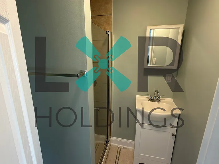 49 N Farson St #3 — Photo 4