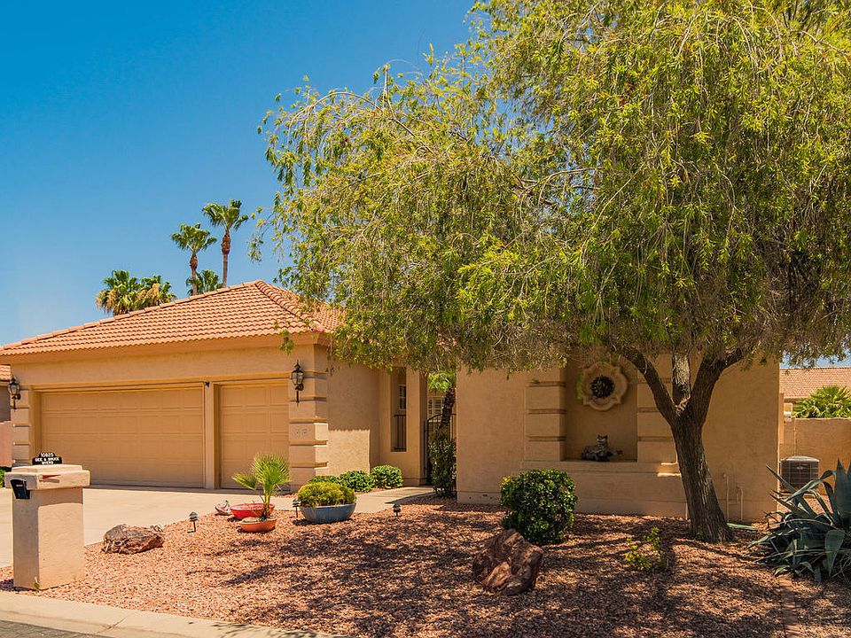 1st image of 10825 E Silvertree Dr