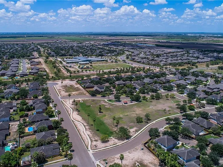 3500 San Andres Ct — Photo 23