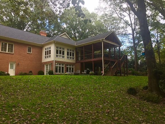 3rd image of 3732 Larkston Dr