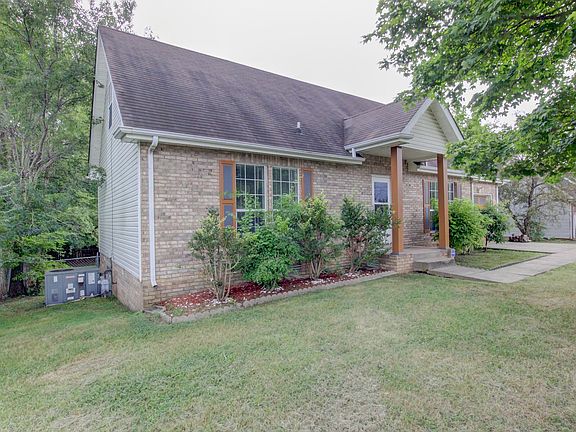 2nd image of 284 Audrea Ln