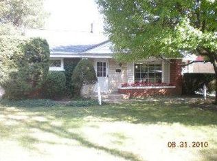 7923 N Nora Ave, Niles, IL 60714