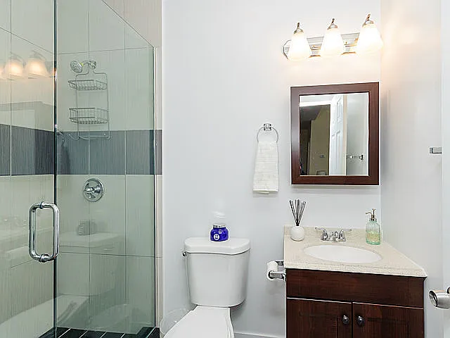1834 W Wabansia Ave #1F — Photo 10